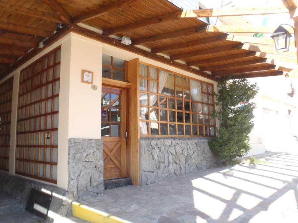 Hotel Cottbus San Carlos de Bariloche Kültér fotó